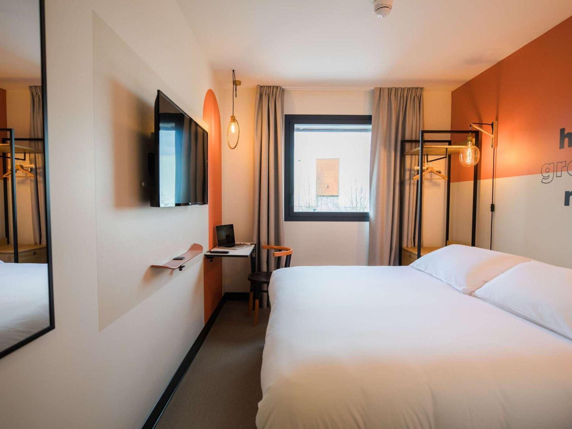 Greet Hotel Brest Aeroport Guipavas Eksteriør billede