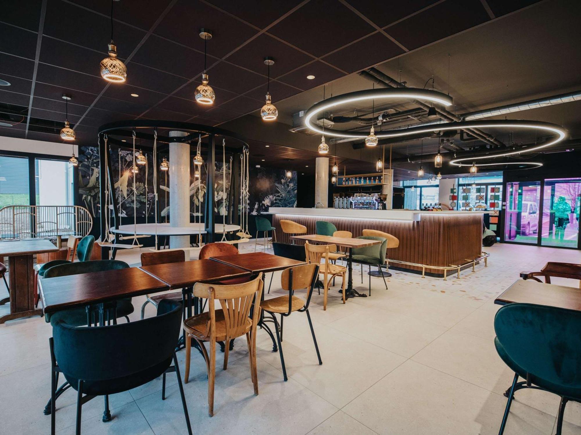 Greet Hotel Brest Aeroport Guipavas Eksteriør billede