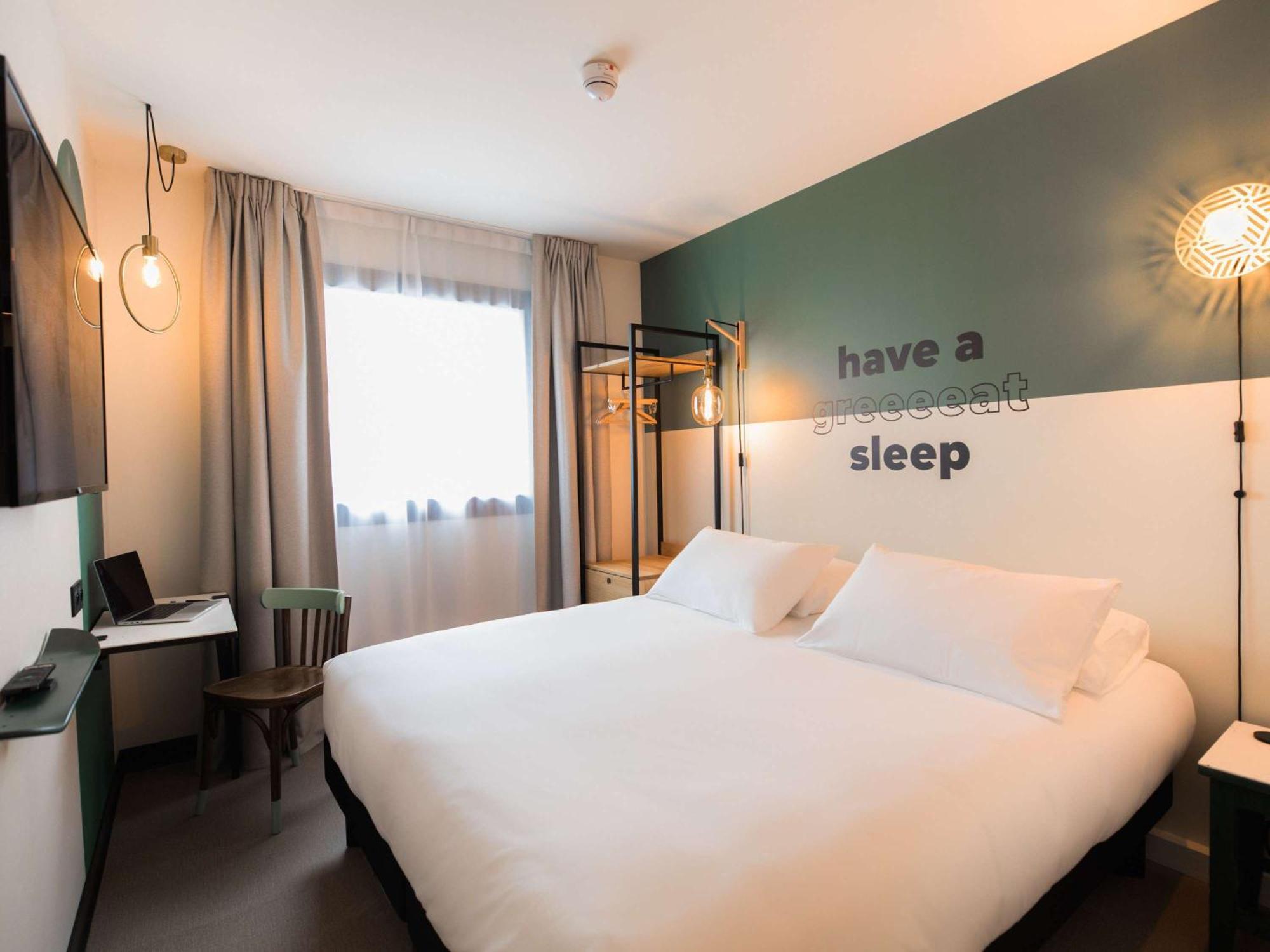 Greet Hotel Brest Aeroport Guipavas Eksteriør billede